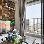 Landmark View 2 Bedrooms Condo In T1 Masteri Thao Dien, Fully Furnished With Full Amenities